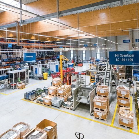 Effiziente Lagerverwaltung bei HONSEL Umformtechnik GmbH dank proLogistik